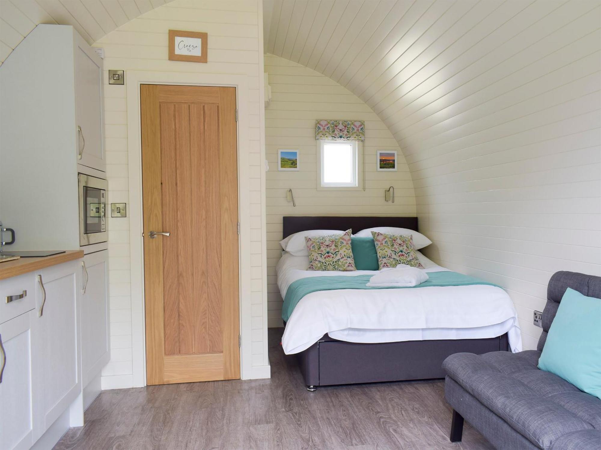 Villa Efyrnwy Pod Vip à Llanfyllin Extérieur photo